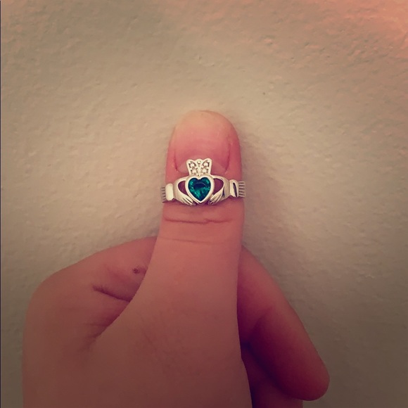 Emerald green may birthstone heart ring